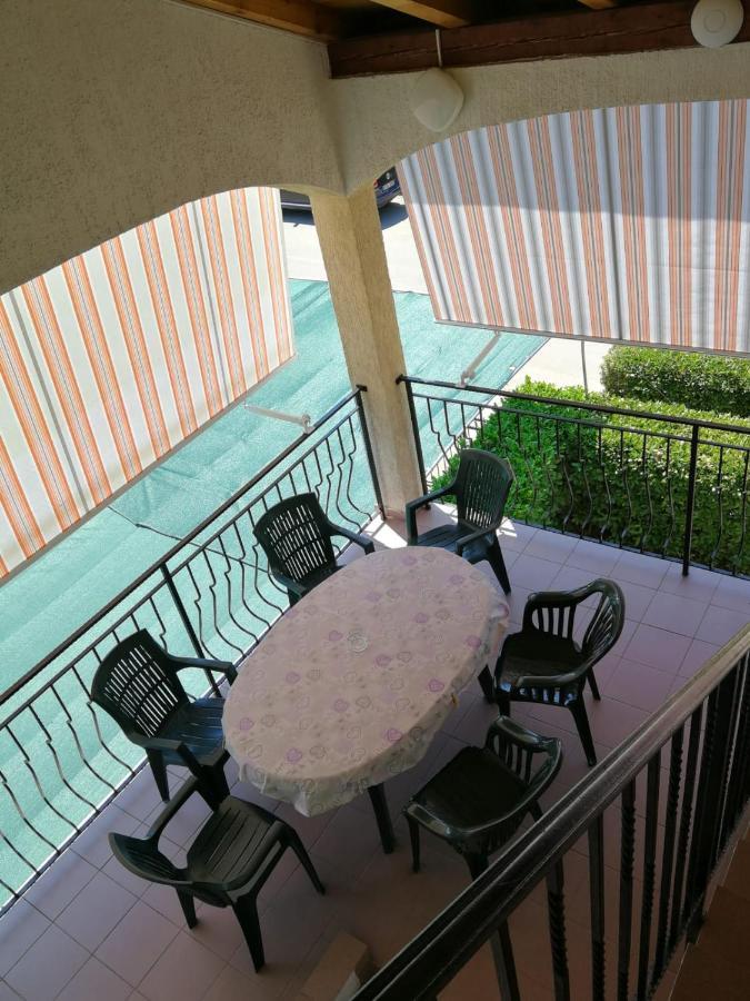 Apartments Ljubica Biograd Na Moru Exterior photo